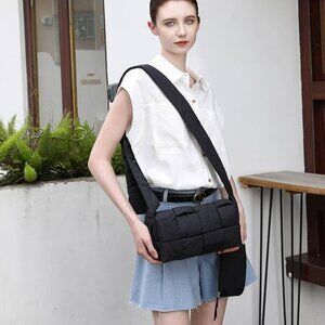 NWT- Puffer Shoulder/Crossbody Bag